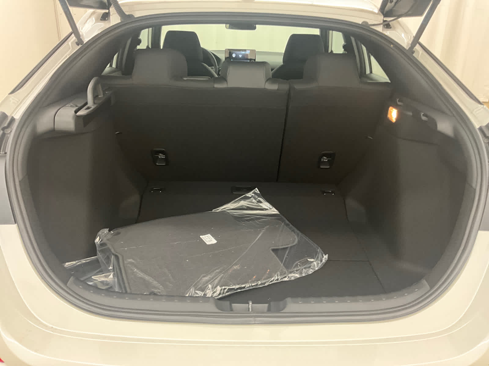 2026 Honda Civic Hatchback Hybrid Sport