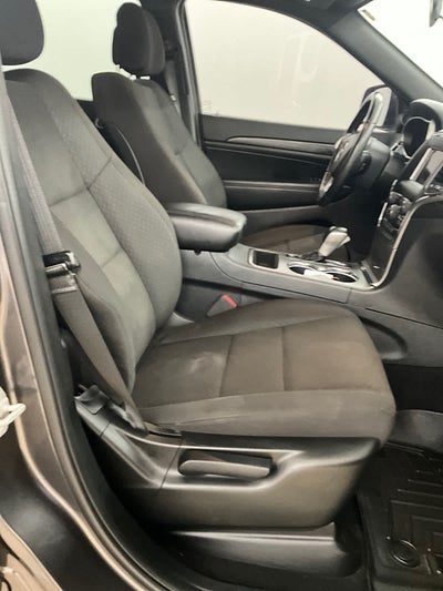 2020 Jeep Grand Cherokee Laredo E