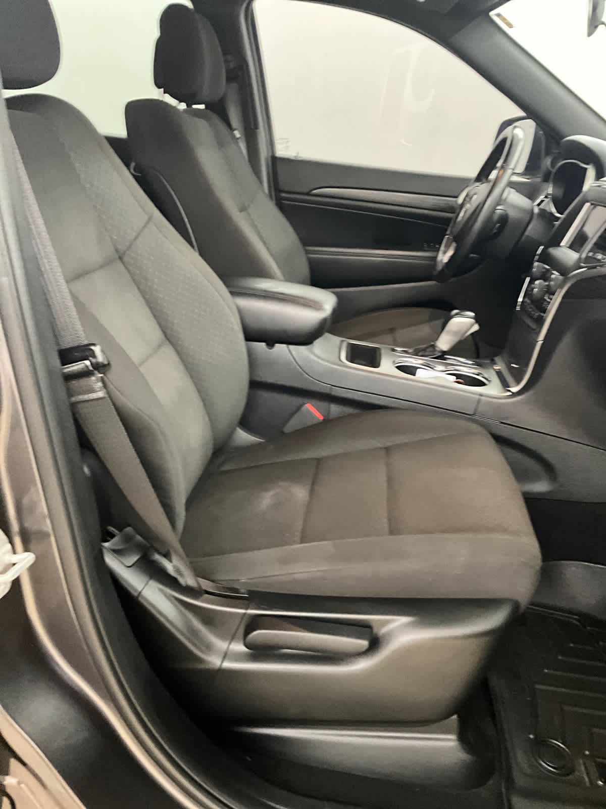 2020 Jeep Grand Cherokee Laredo E