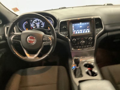 2020 Jeep Grand Cherokee Laredo E