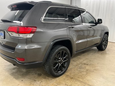 2020 Jeep Grand Cherokee Laredo E