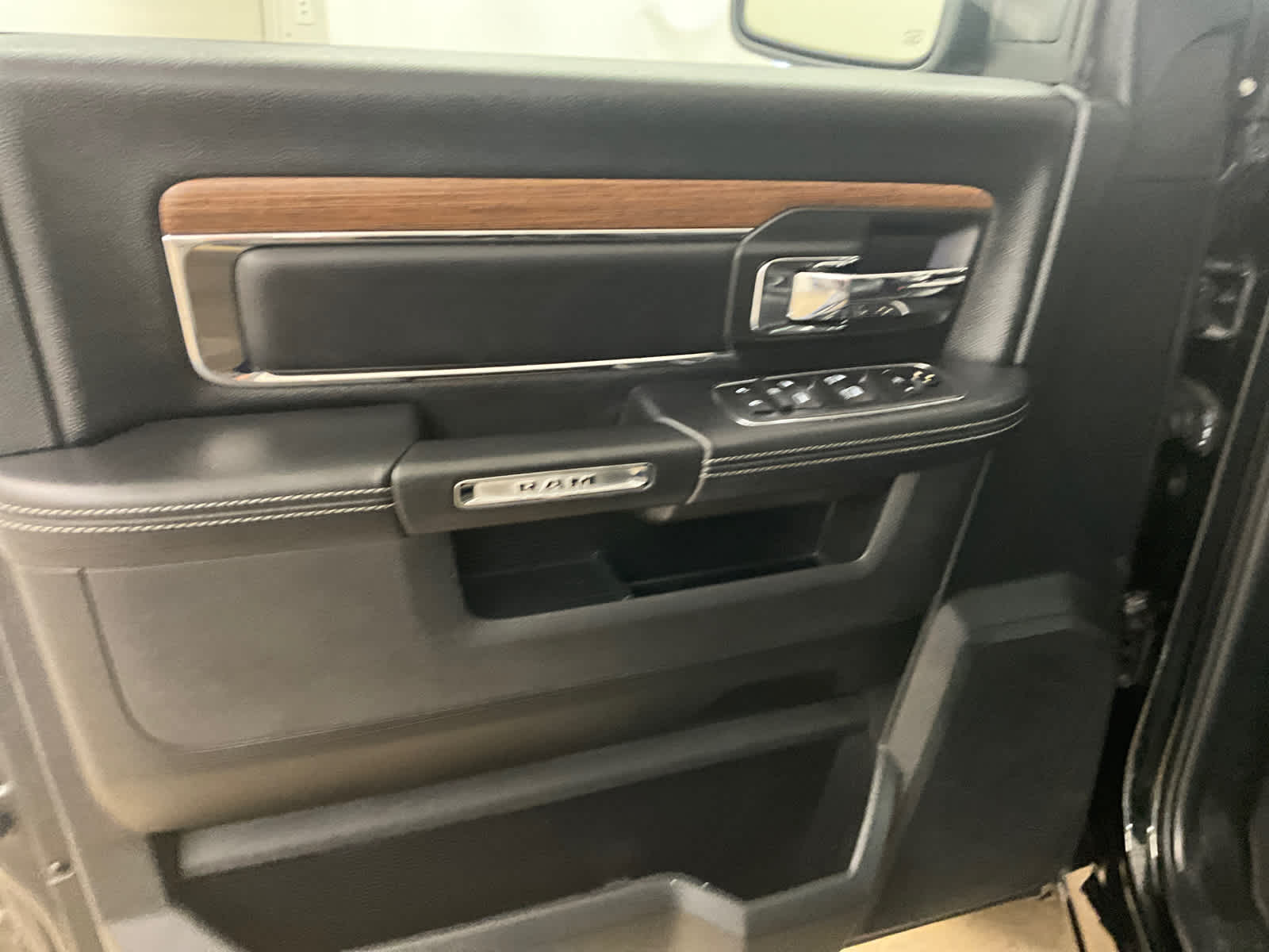 2017 RAM 1500 Laramie