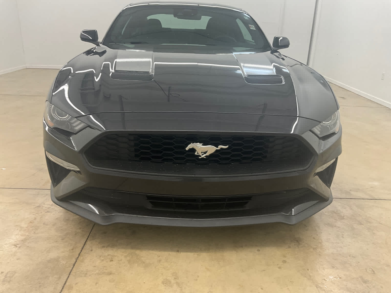 2022 Ford Mustang EcoBoost