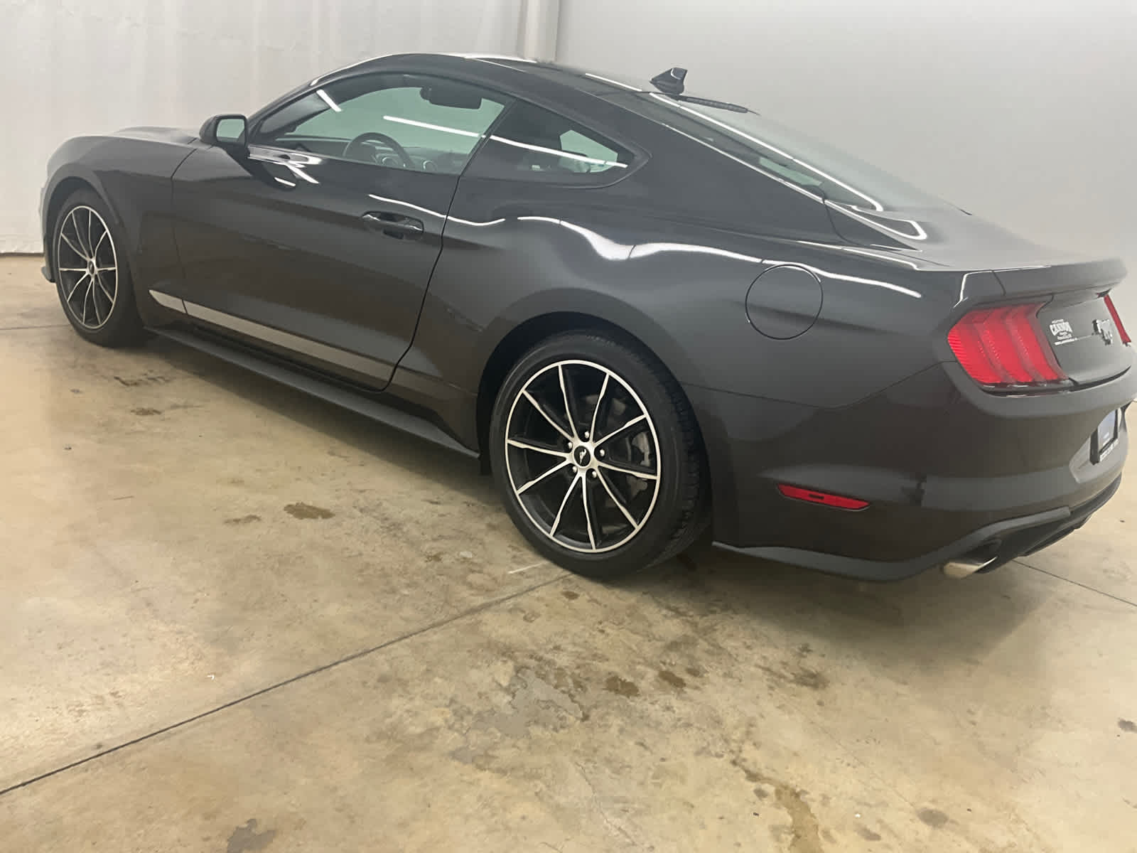 2022 Ford Mustang EcoBoost