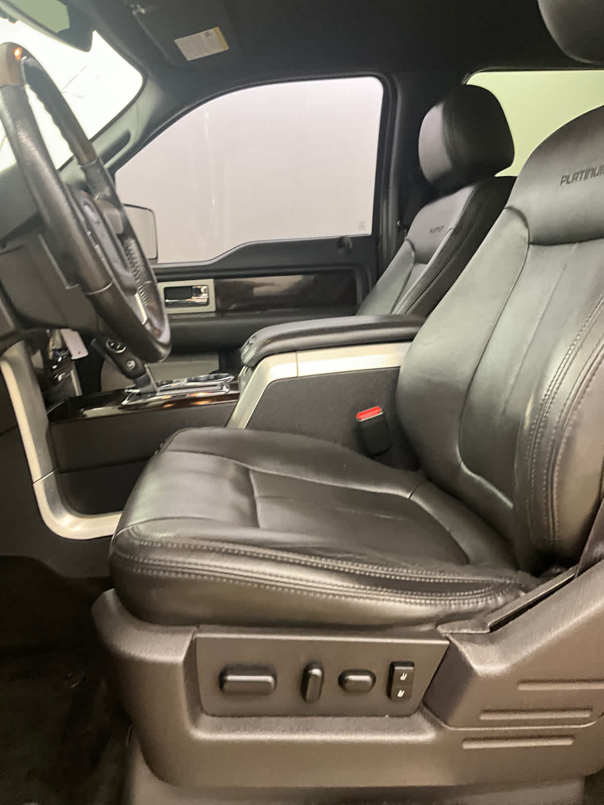 2014 Ford F-150 Platinum