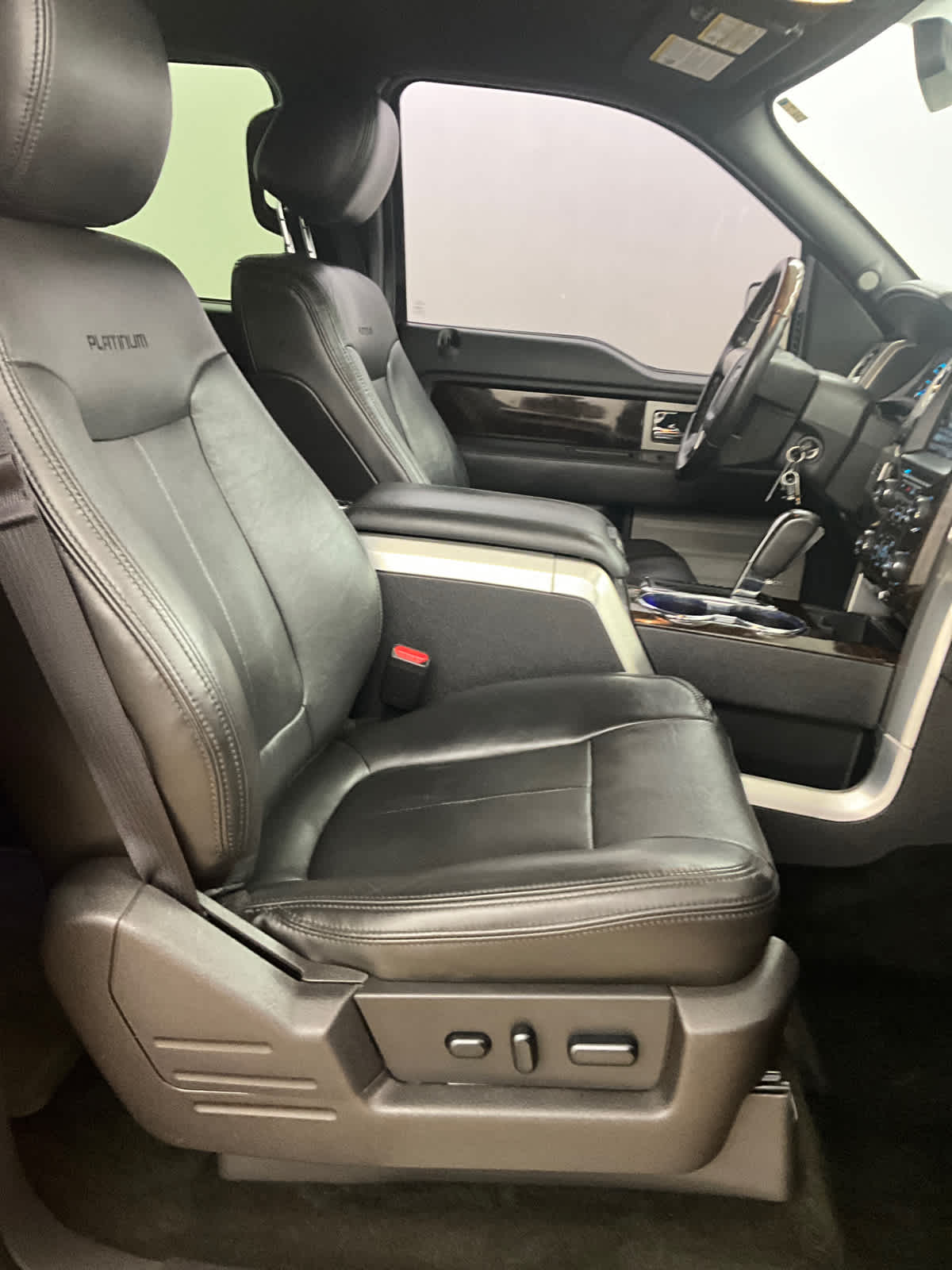 2014 Ford F-150 Platinum