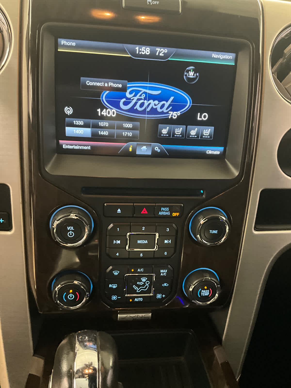 2014 Ford F-150 Platinum