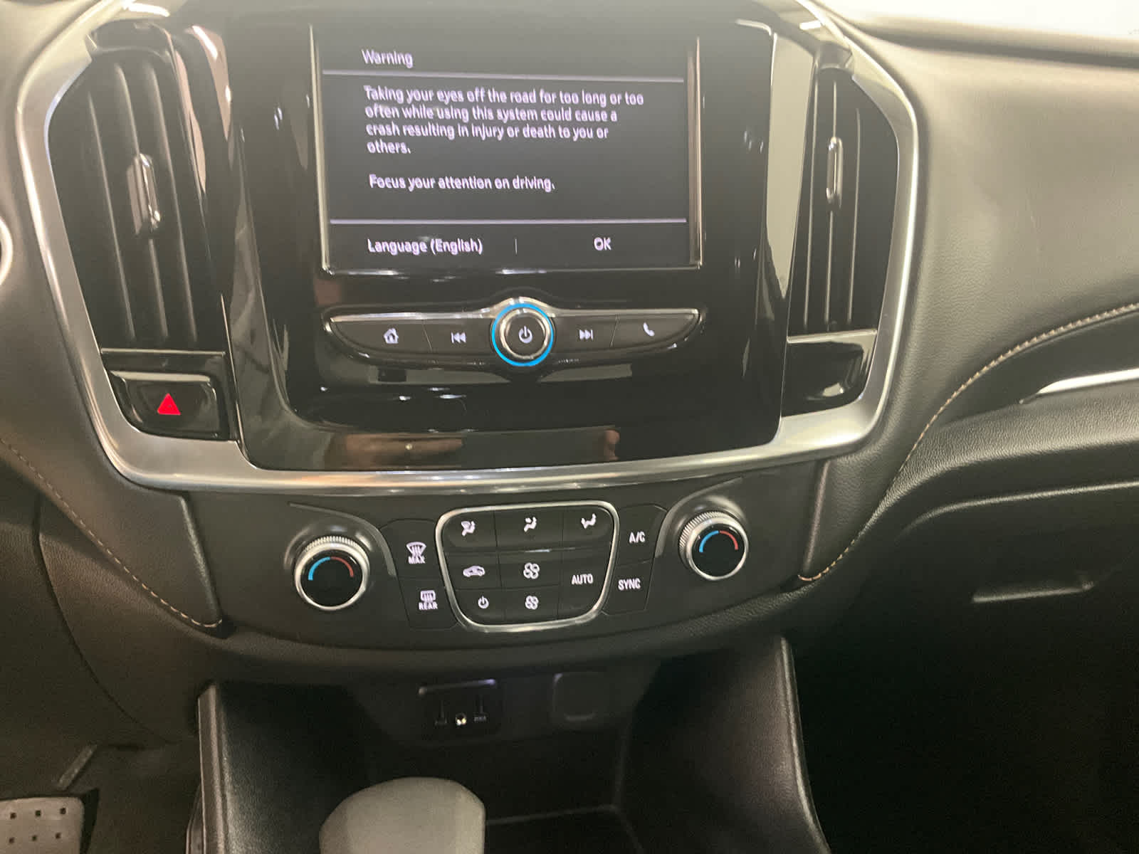 2021 Chevrolet Traverse LS