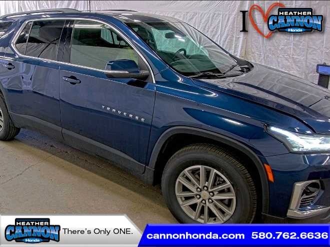 2023 Chevrolet Traverse LT Cloth