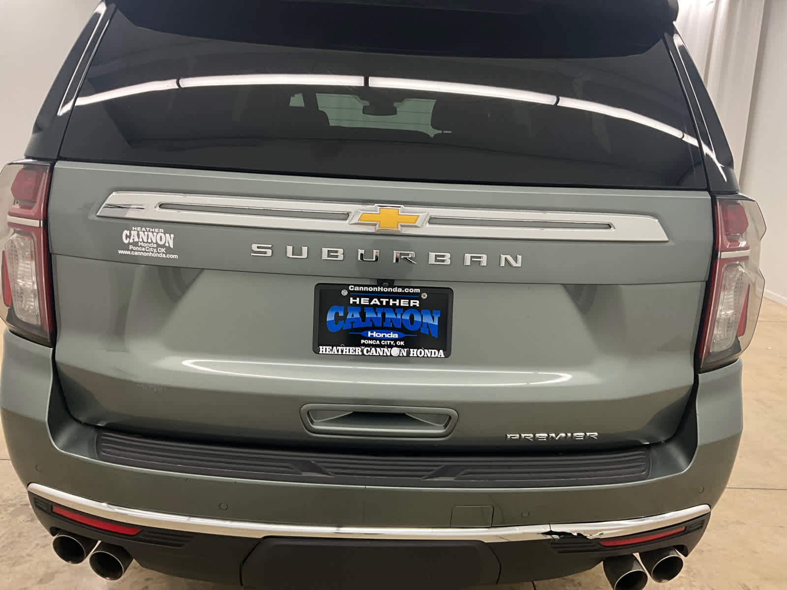 2023 Chevrolet Suburban Premier