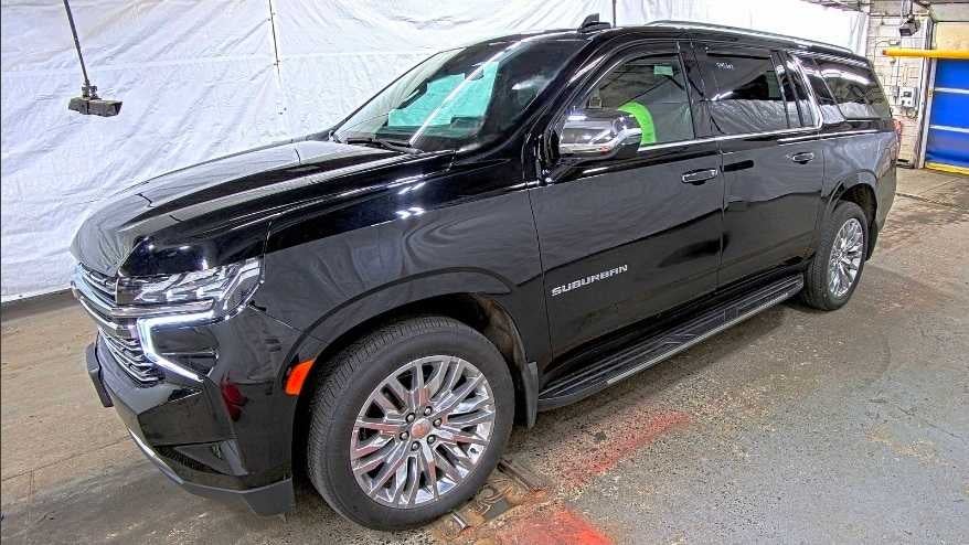 2023 Chevrolet Suburban Premier