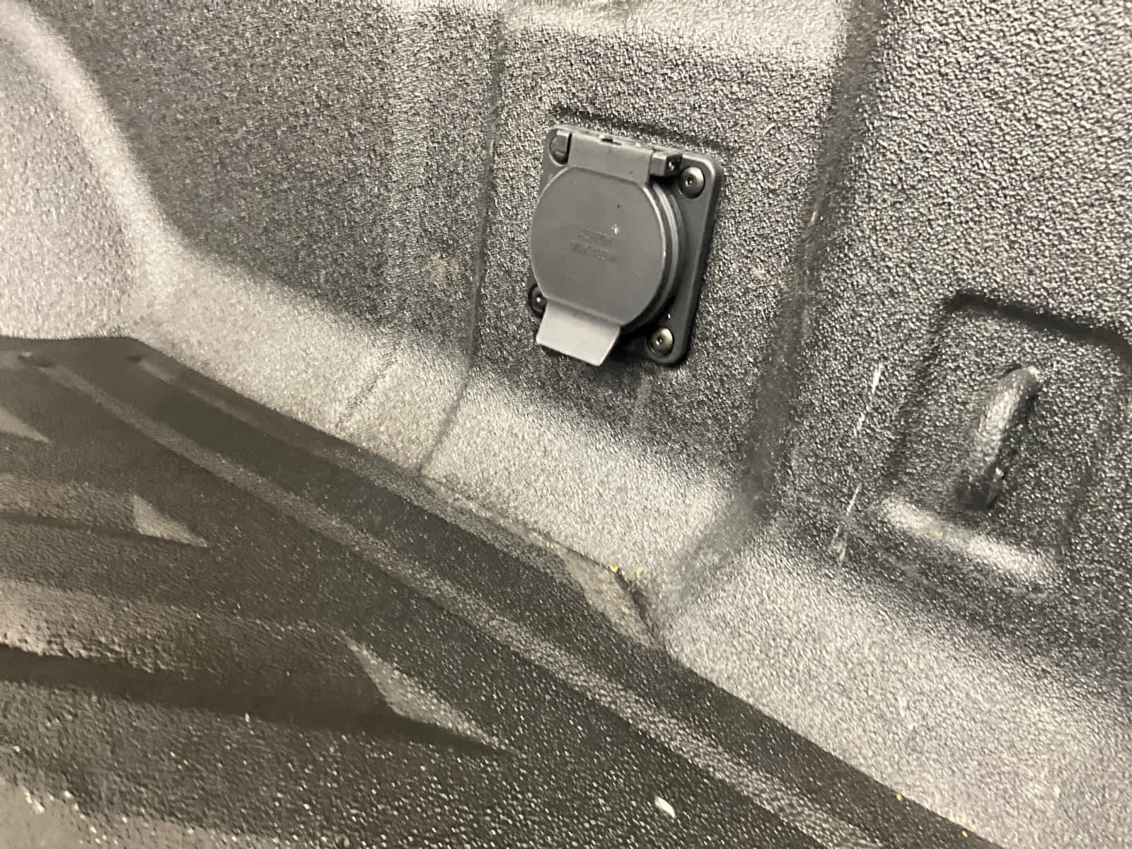 2023 GMC Canyon 4WD AT4