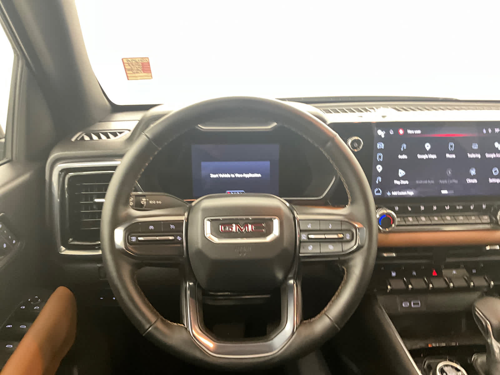 2023 GMC Canyon 4WD AT4