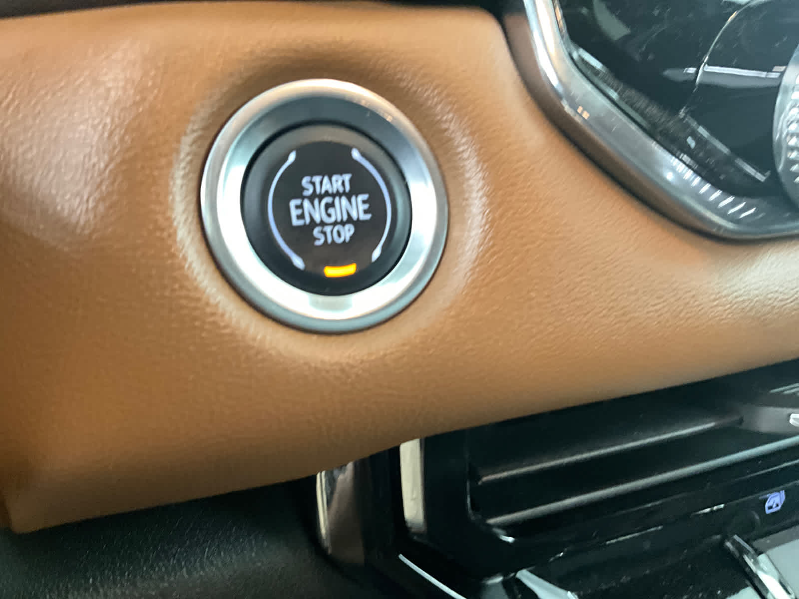 2023 GMC Canyon 4WD AT4