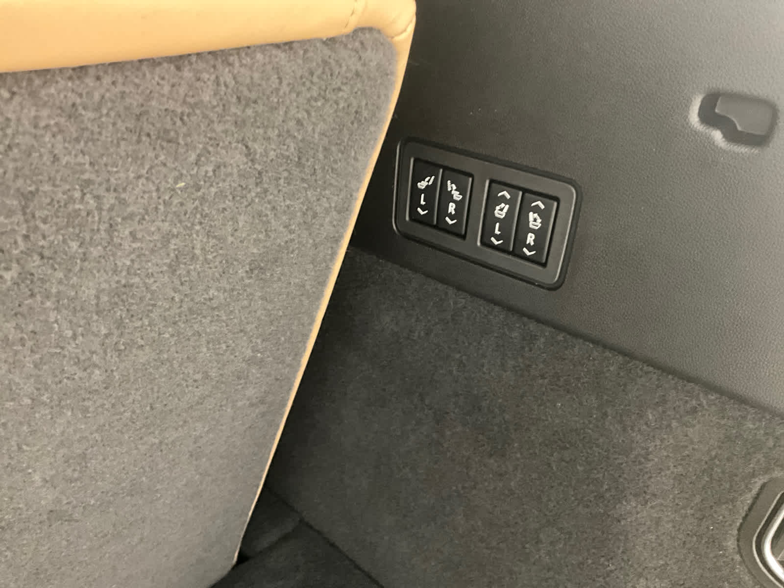 2023 Cadillac XT6 AWD Sport