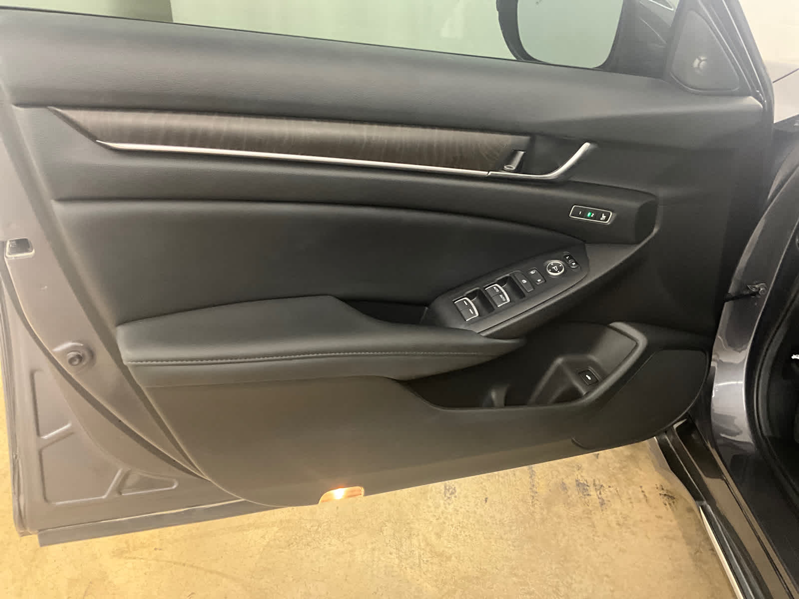 2022 Honda Accord Hybrid Touring