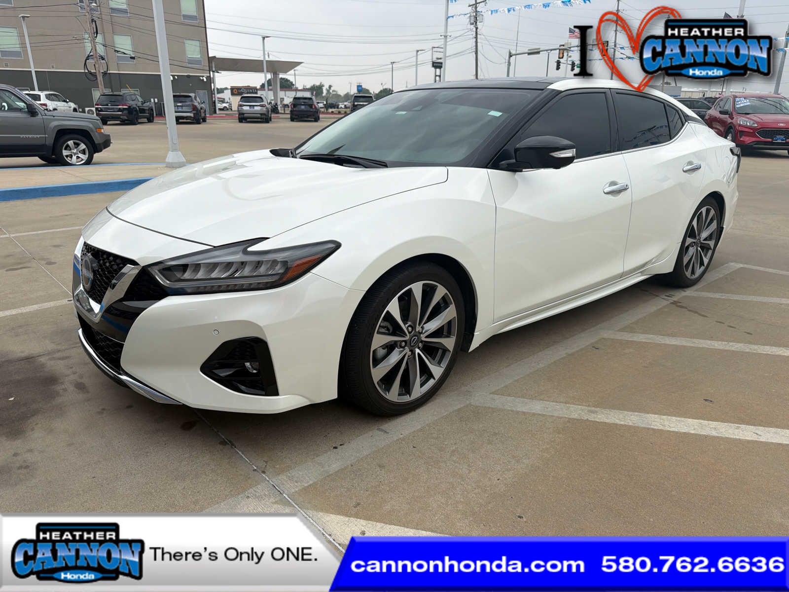 2023 Nissan Maxima Platinum
