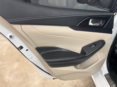 2023 Nissan Maxima Platinum