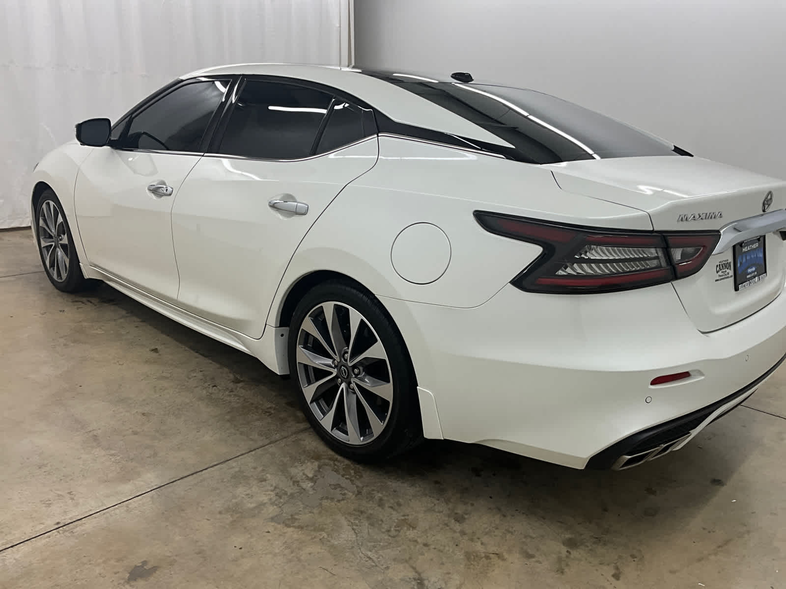 2023 Nissan Maxima Platinum