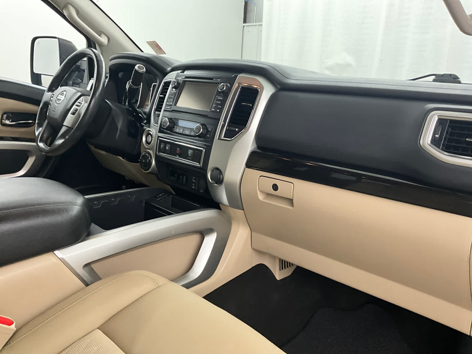 2018 Nissan Titan XD SV