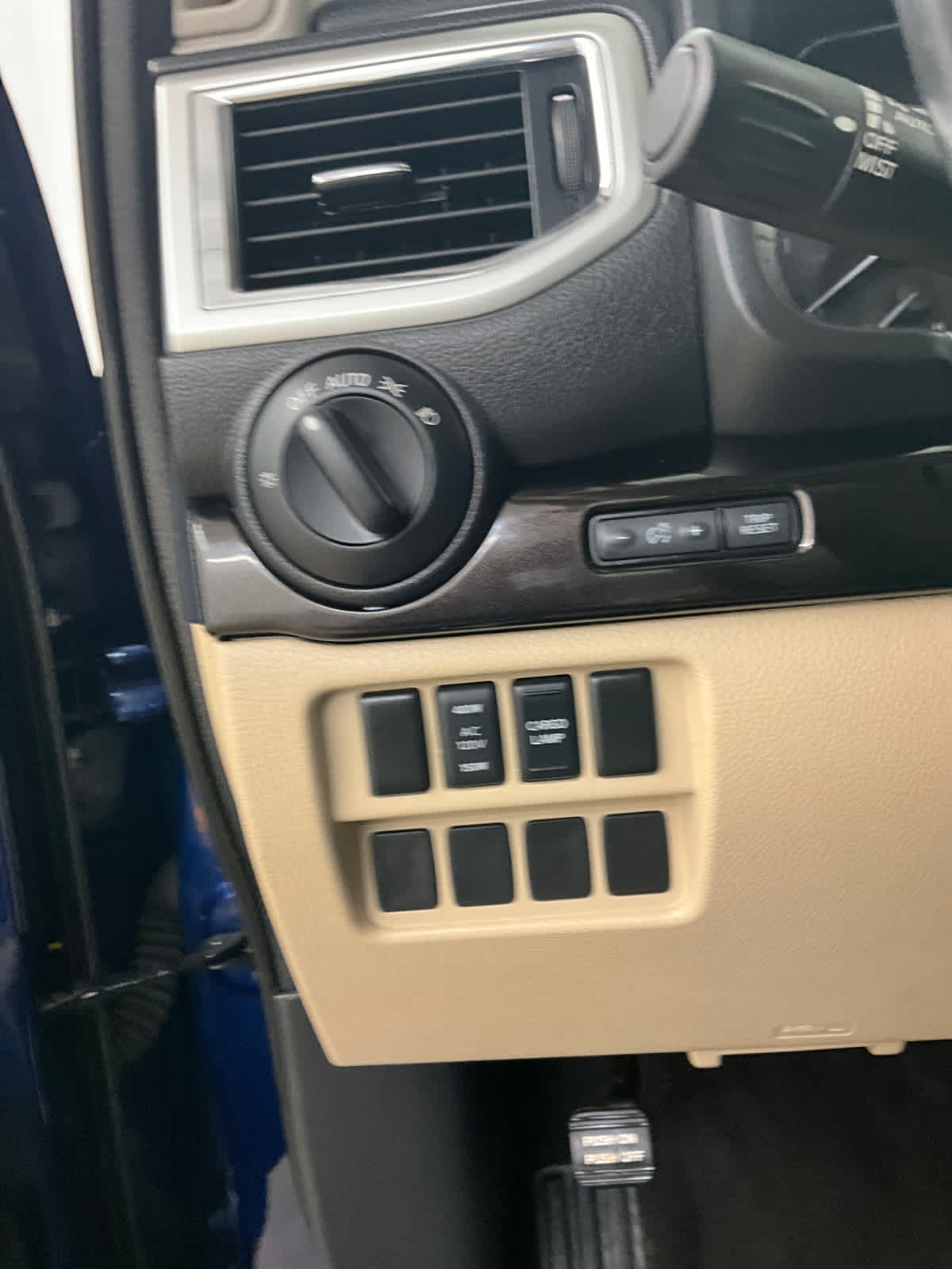 2018 Nissan Titan XD SV