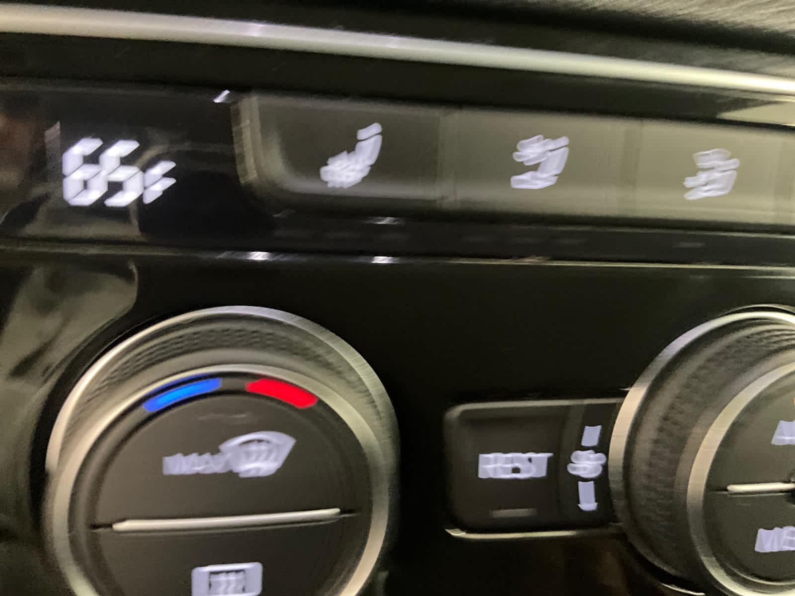 2022 Volkswagen Atlas 3.6L V6 SEL Premium R-Line