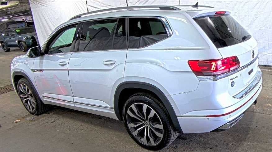 2022 Volkswagen Atlas 3.6L V6 SEL Premium R-Line