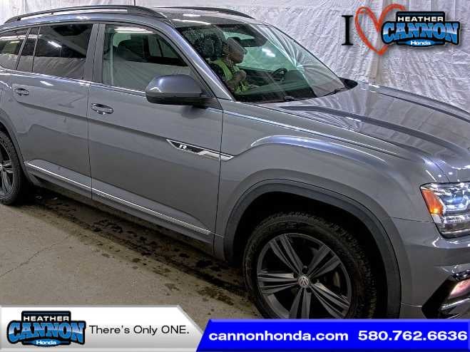 2020 Volkswagen Atlas 3.6L V6 SE w/Technology R-Line
