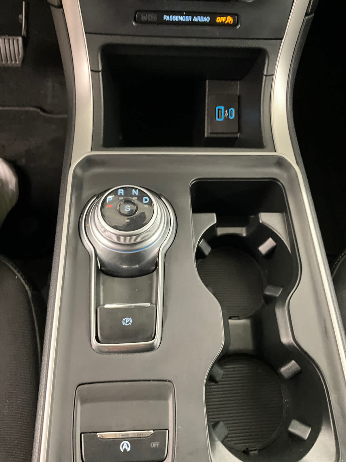 2024 Ford Edge SE