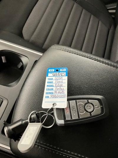 2024 Ford Edge SE