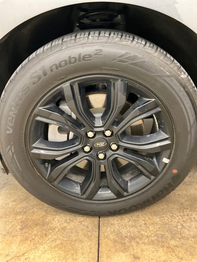 2024 Ford Edge SE