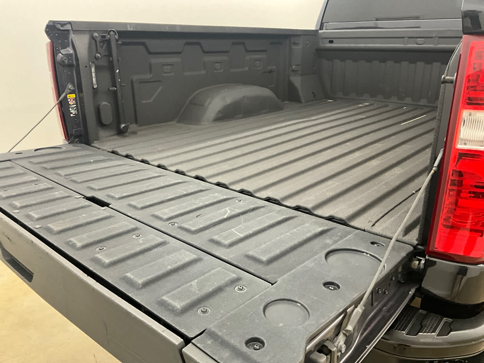 2024 Chevrolet Silverado 2500HD Custom - Photo 13