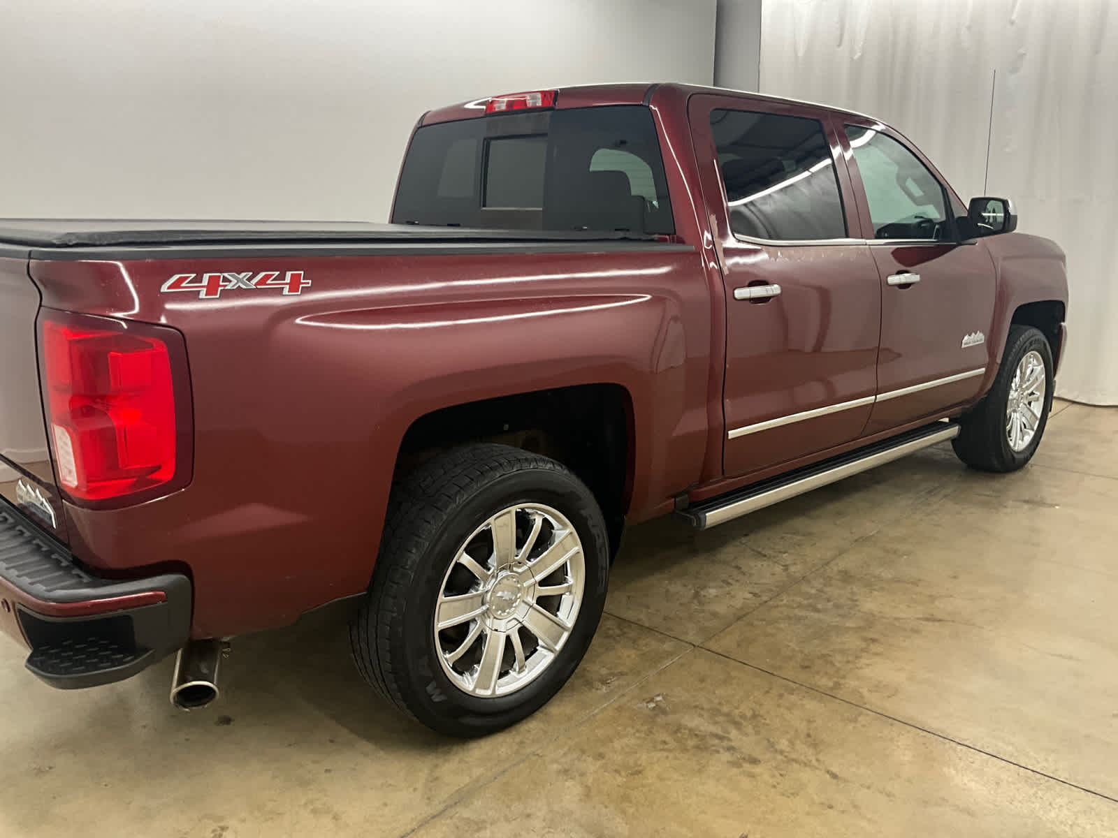 2017 Chevrolet Silverado 1500 High Country