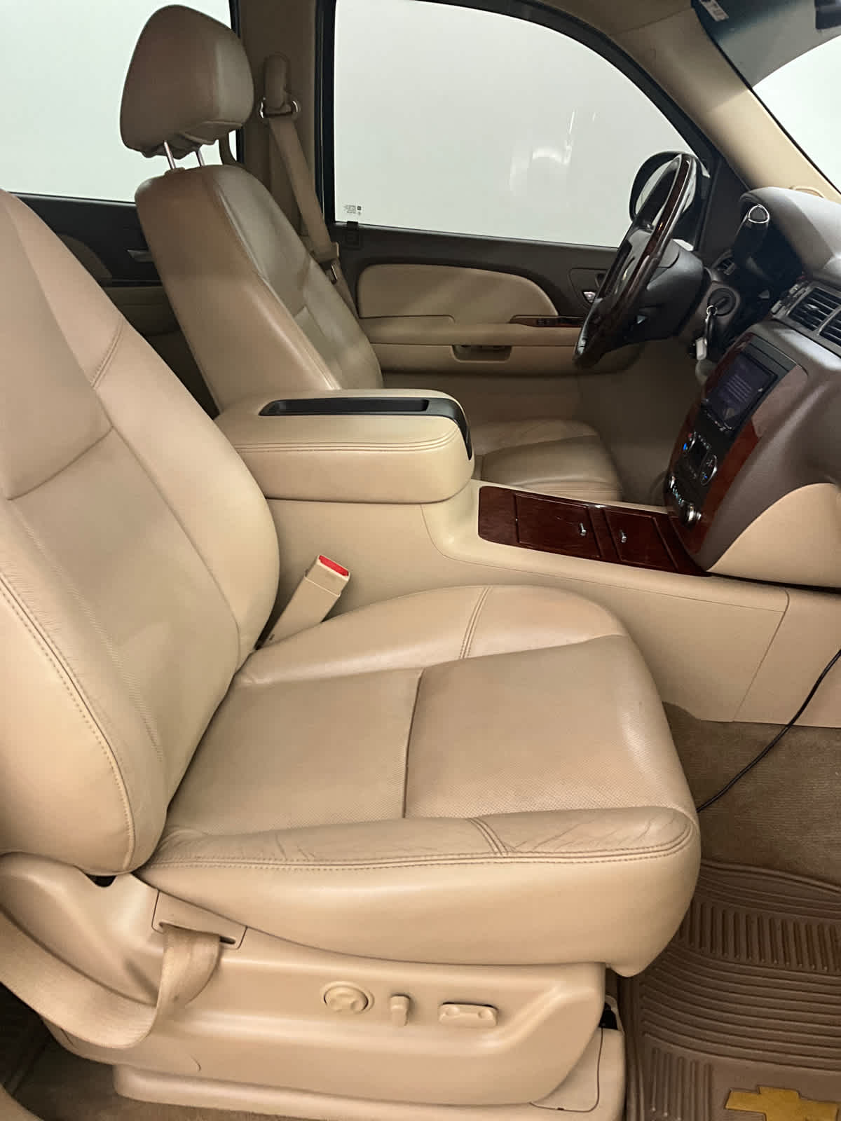 2013 Chevrolet Avalanche LTZ