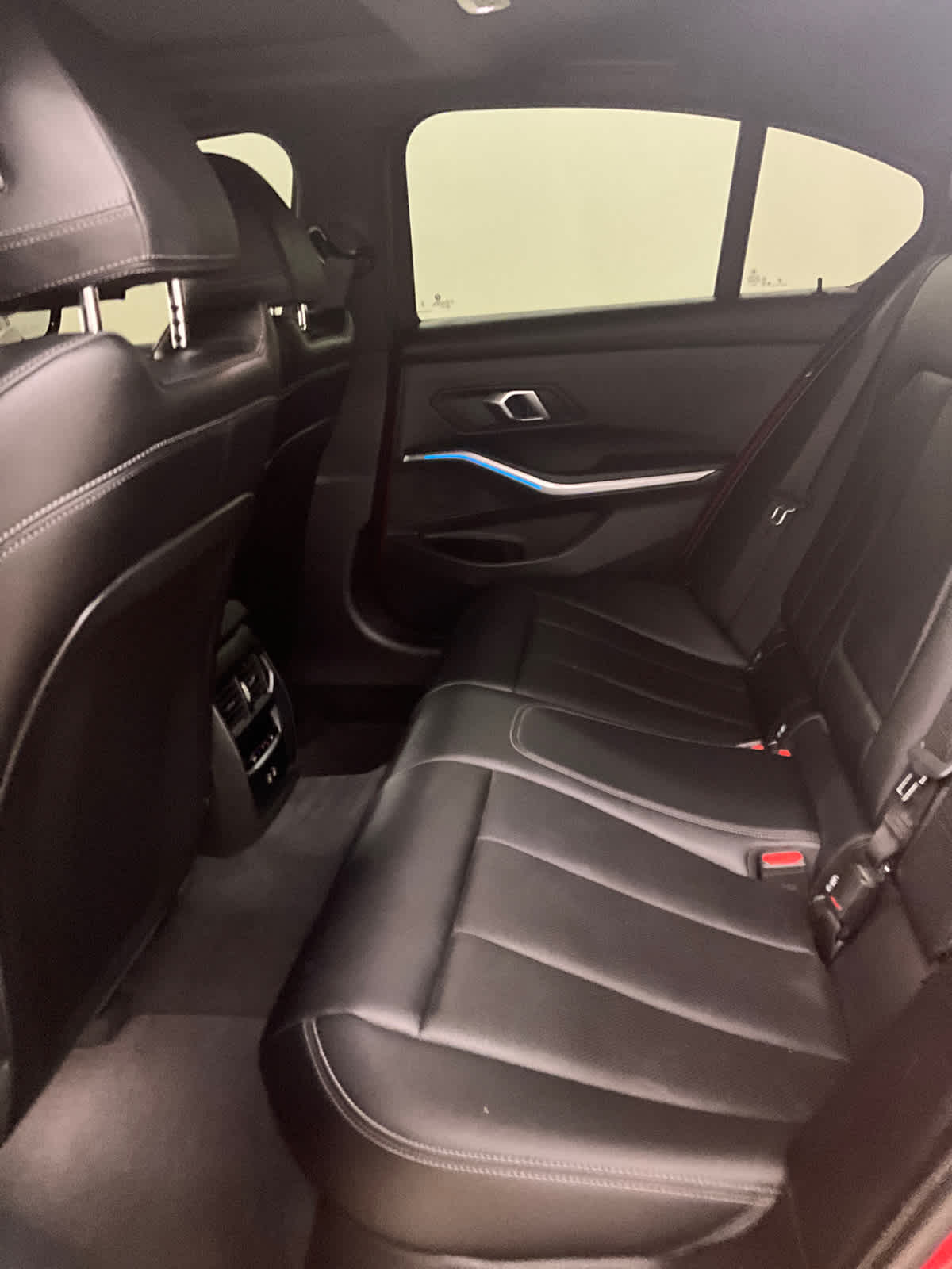 2024 BMW 330i 330i