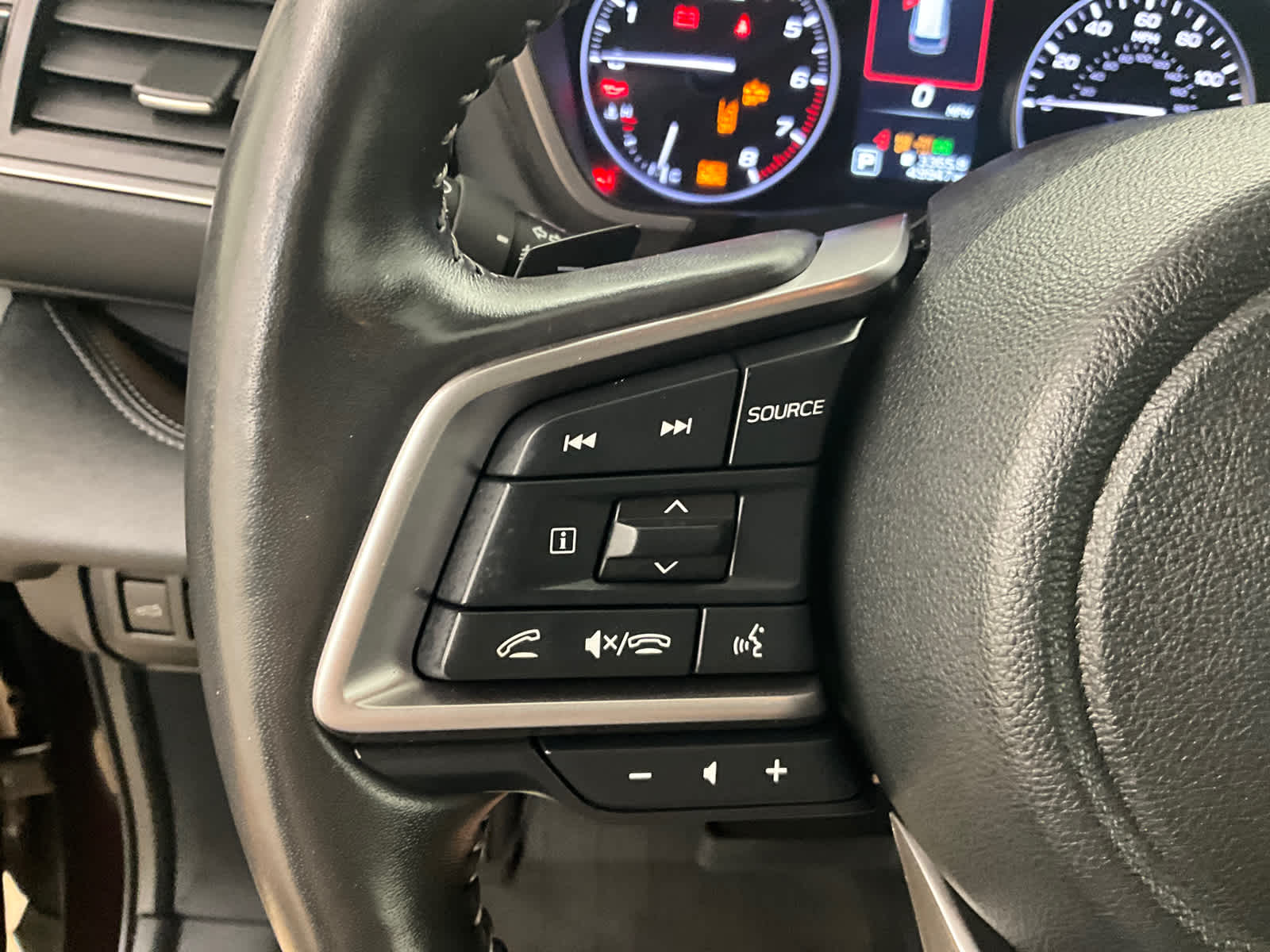 2023 Subaru Ascent Touring