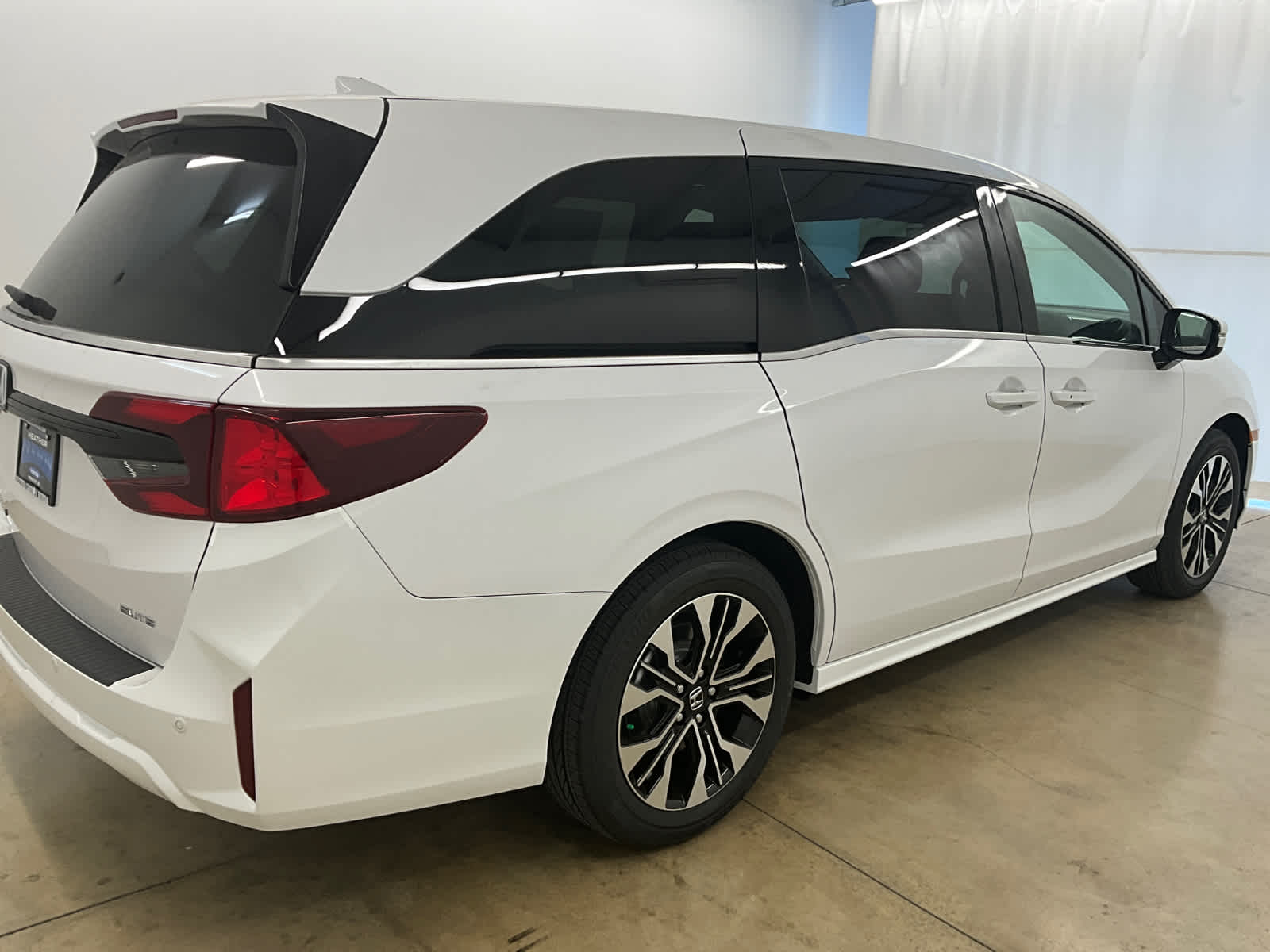 2027 Honda Odyssey Elite