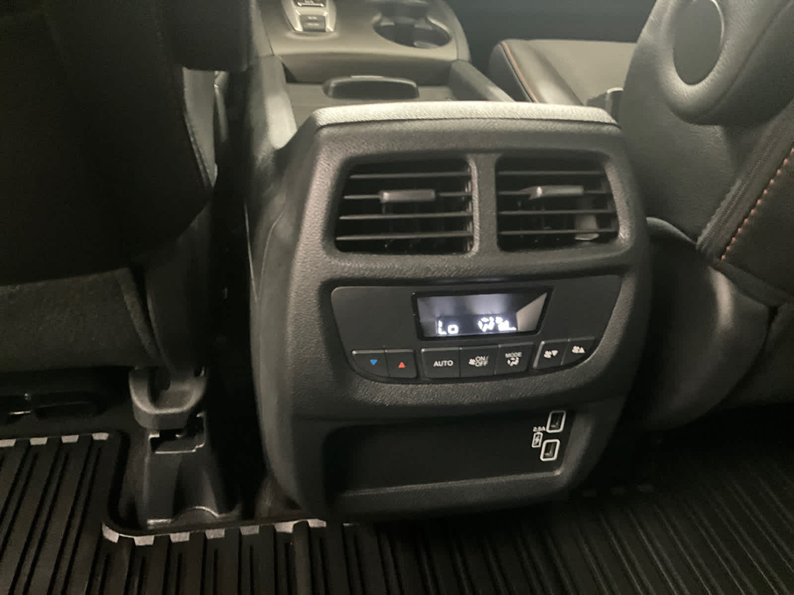 2022 Honda Pilot 4TRAILS