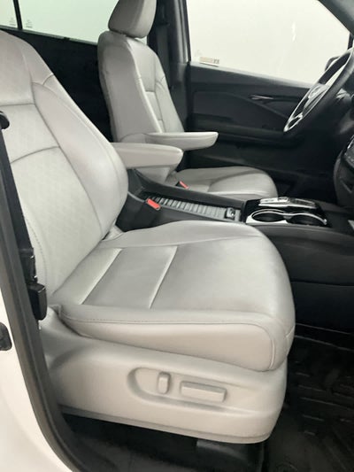 2023 Honda Passport Elite