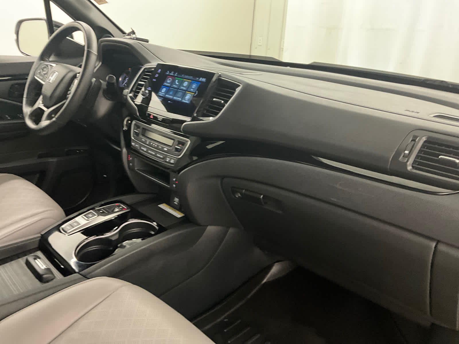 2023 Honda Passport Elite