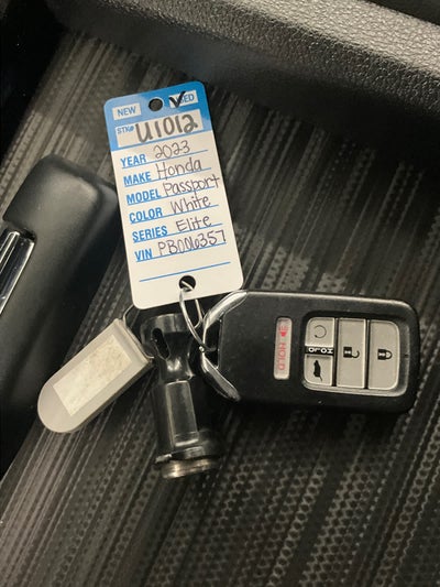 2023 Honda Passport Elite