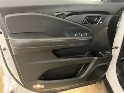 2023 Honda Passport Elite