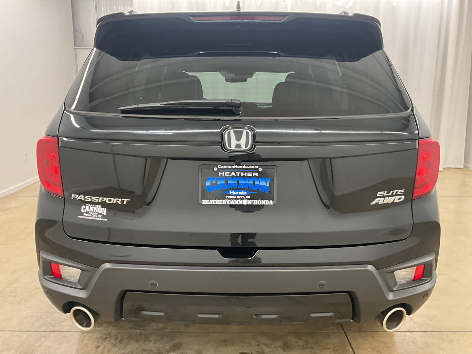 2023 Honda Passport Elite