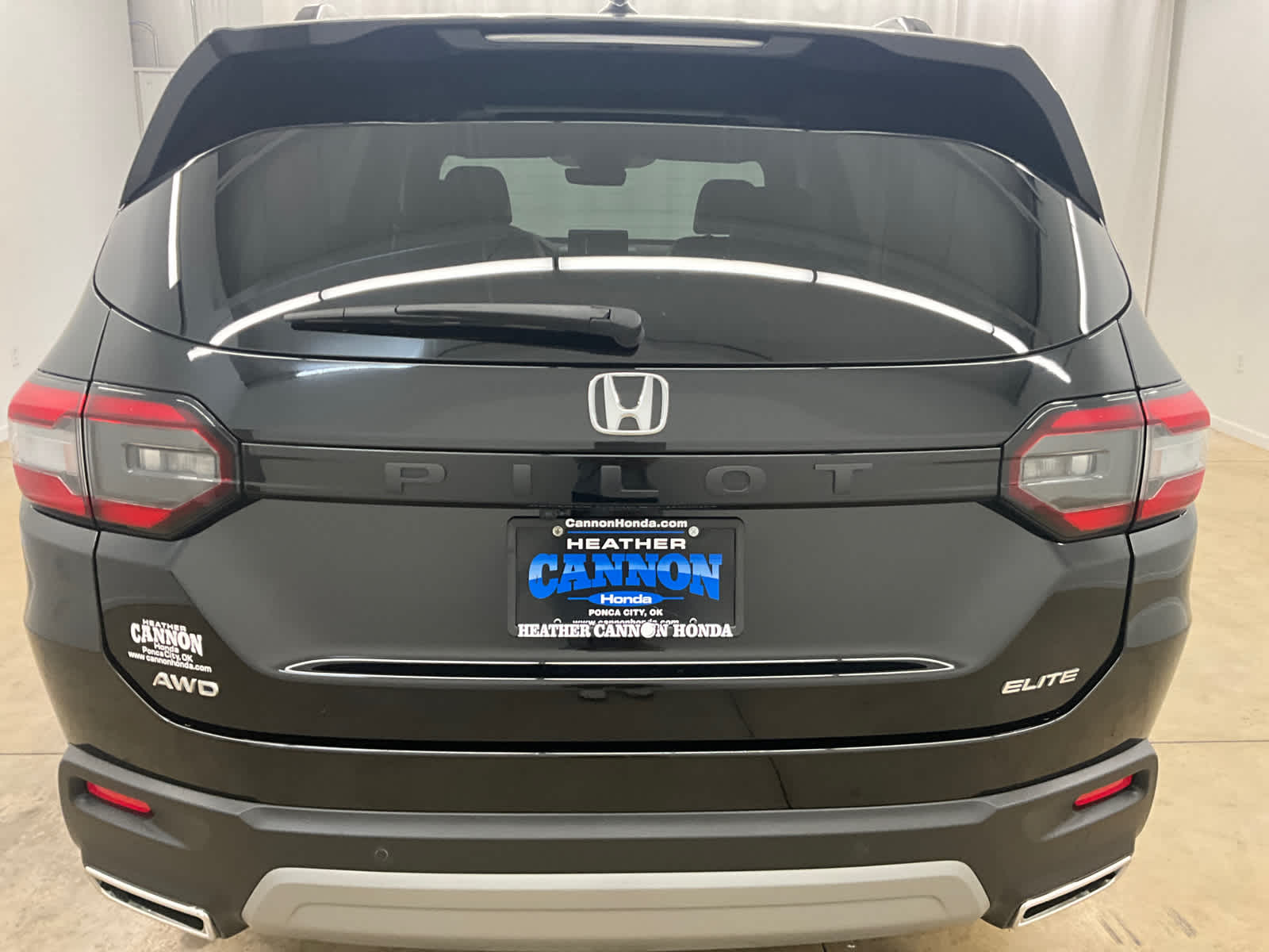 2023 Honda Pilot Elite