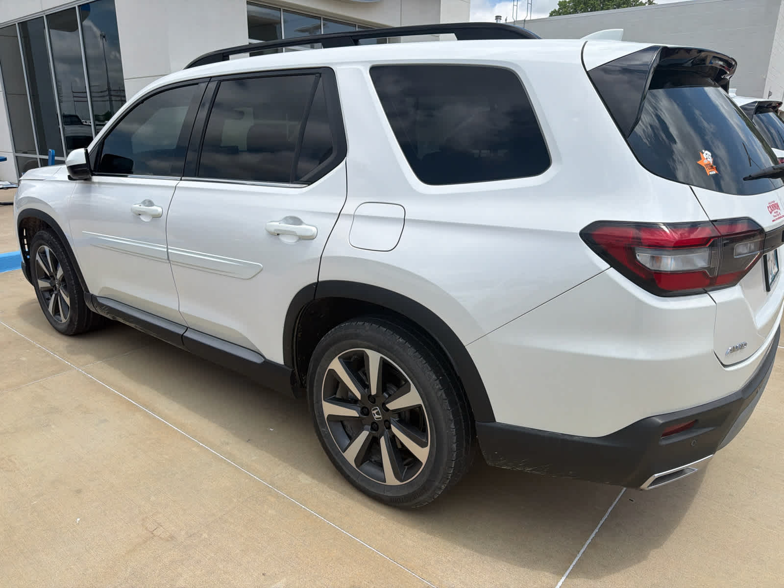 2023 Honda Pilot Elite