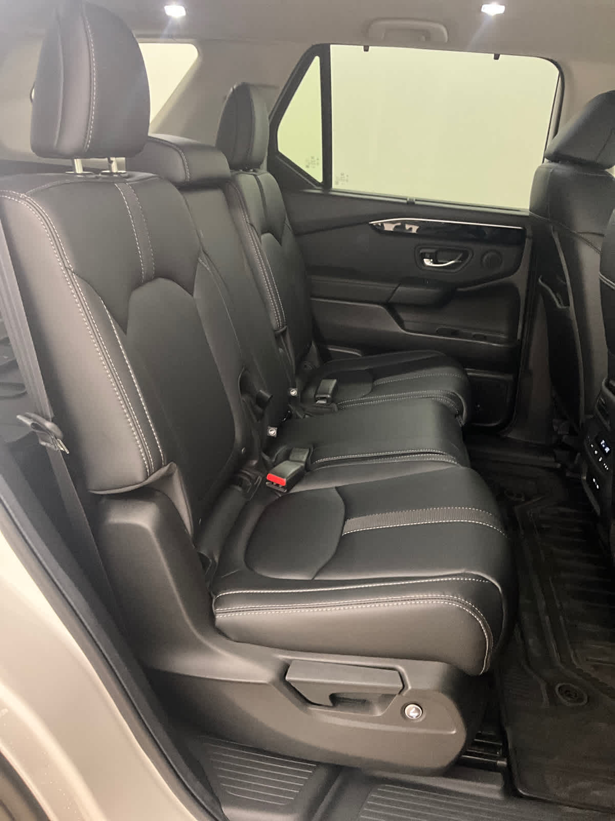 2024 Honda Pilot EX-L 8 Passenger