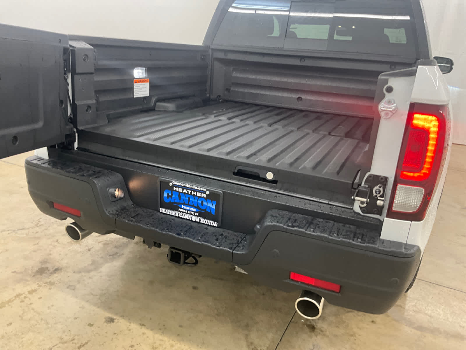 2026 Honda Ridgeline Black Edition Two-Tone