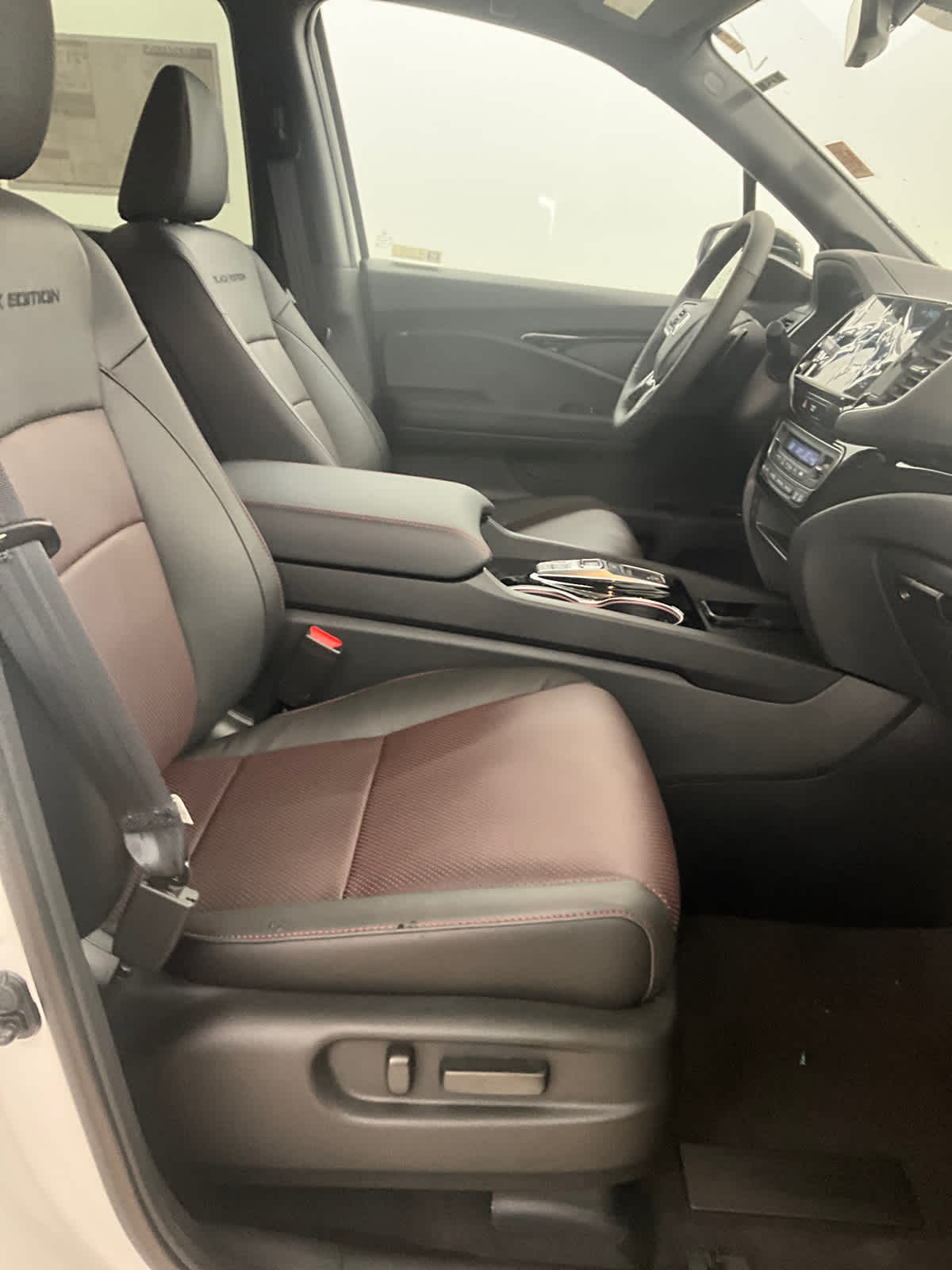 2026 Honda Ridgeline Black Edition Two-Tone