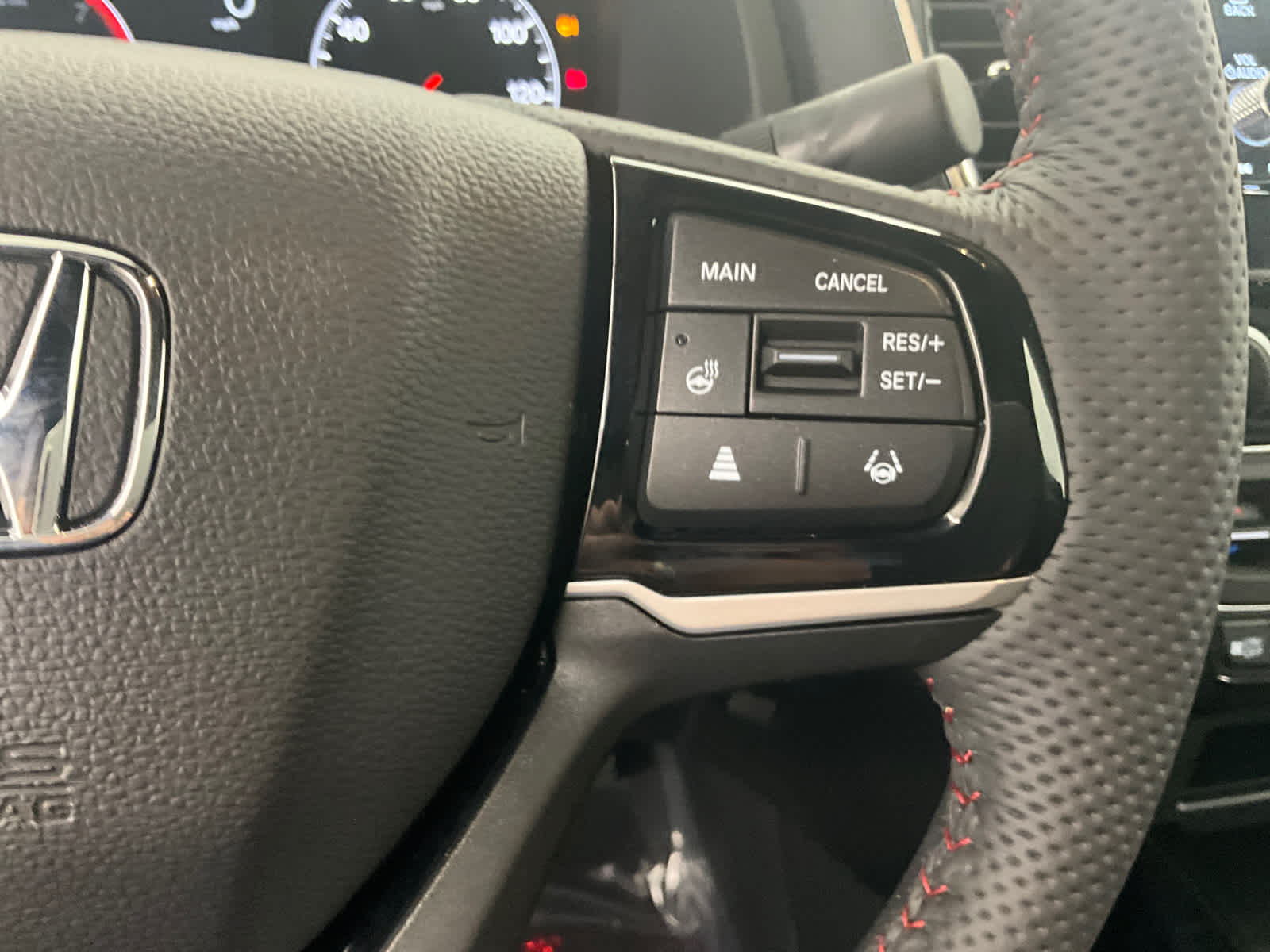 2026 Honda Ridgeline Black Edition Two-Tone