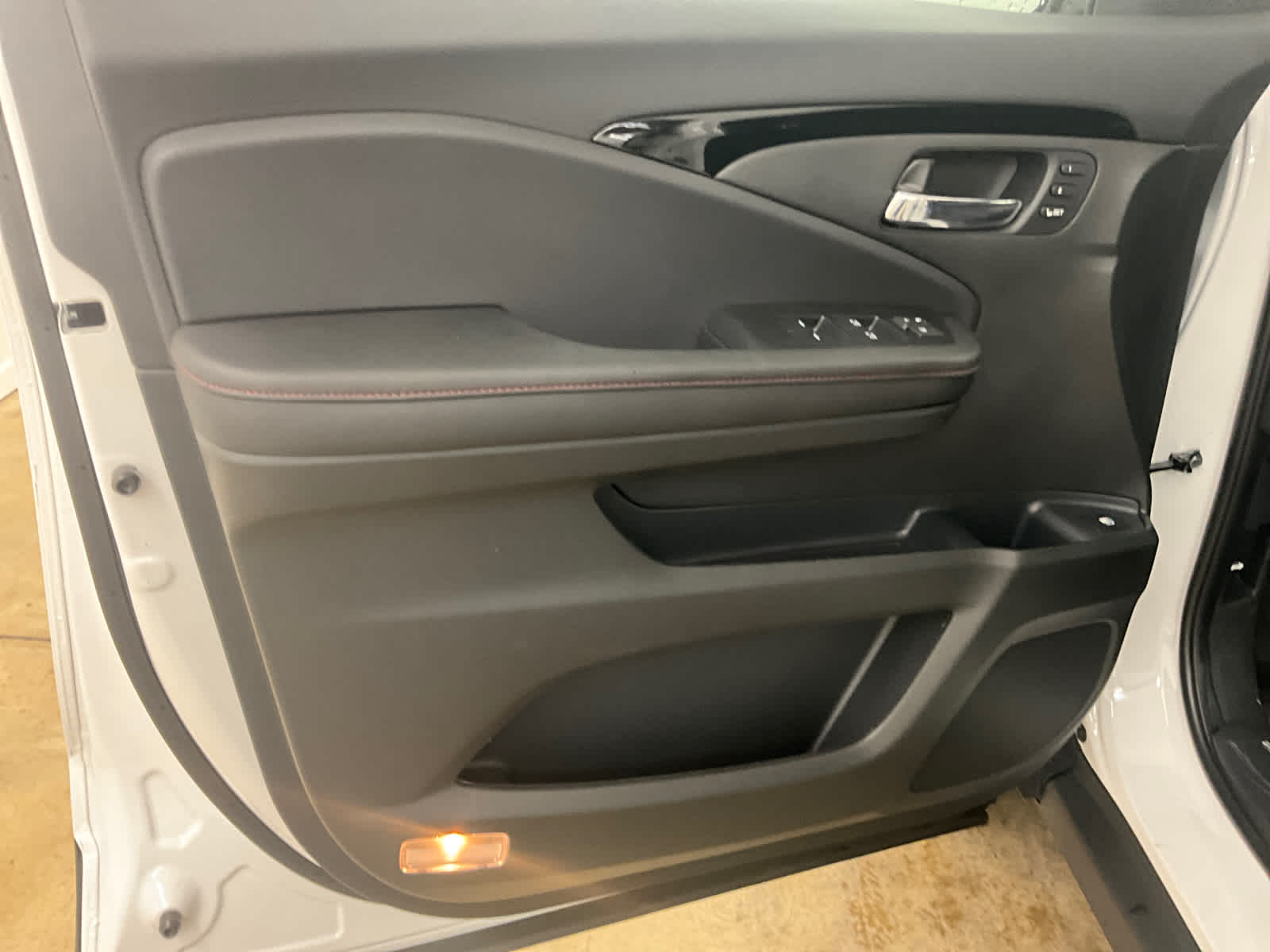 2026 Honda Ridgeline Black Edition Two-Tone